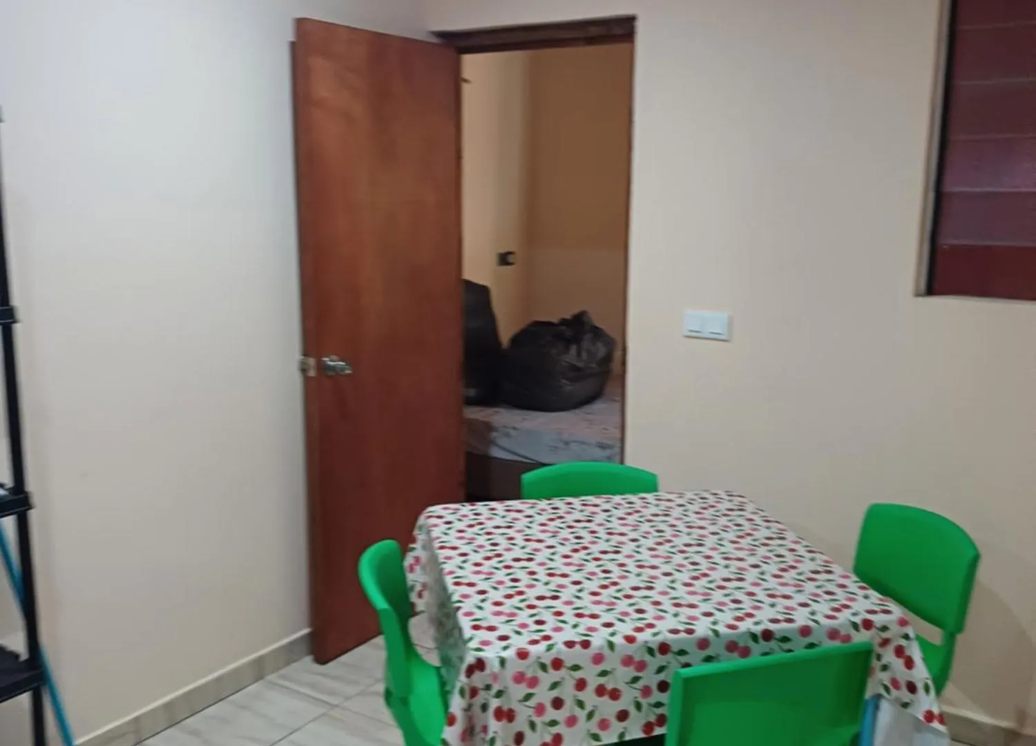 Apartament Pearl House HUH